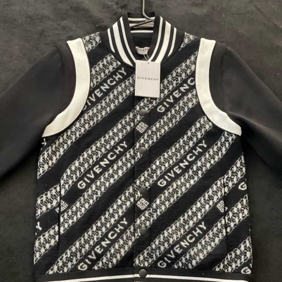 100% authentic Givenchy jacket